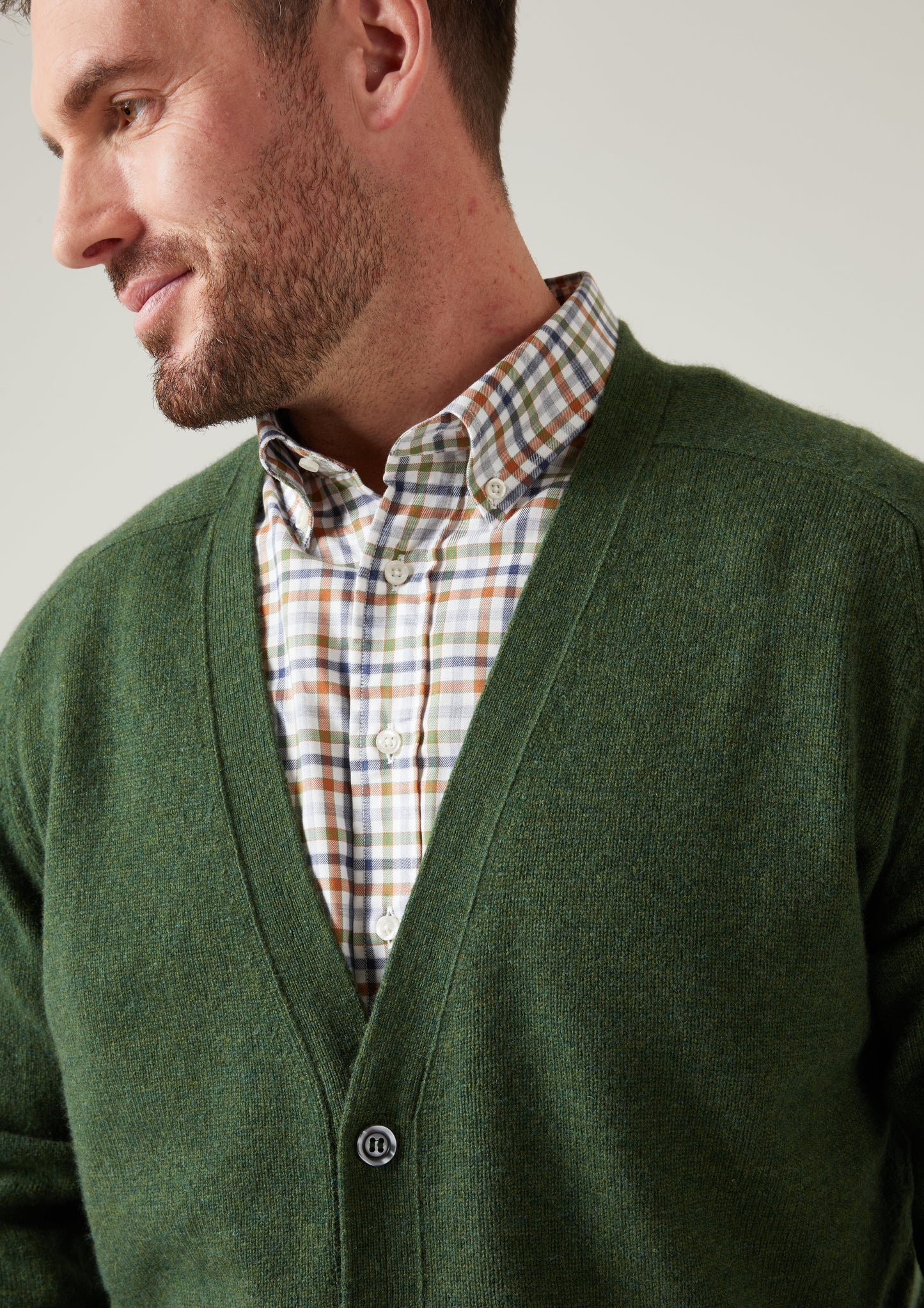 Cornwall Lambswool Cardigan in Rosemary