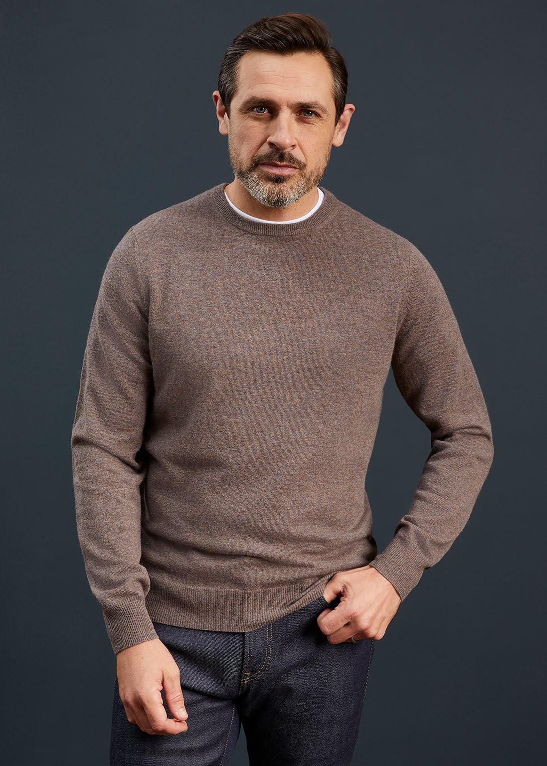Men's Geelong Lambswool Crew Neck Jumper In Tobacco