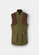 Combrook Men’s Tweed Water Repellent Shooting Gilet in Reed, shooting fit, with brown patches and two front pockets.