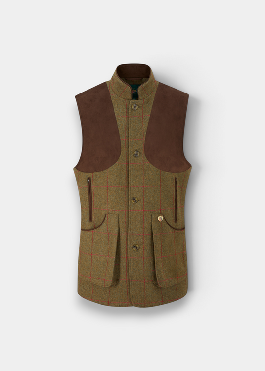 Alan Paine Combrook sage green wool tweed shooting gilet with brown suede shoulder patches and zip pockets.