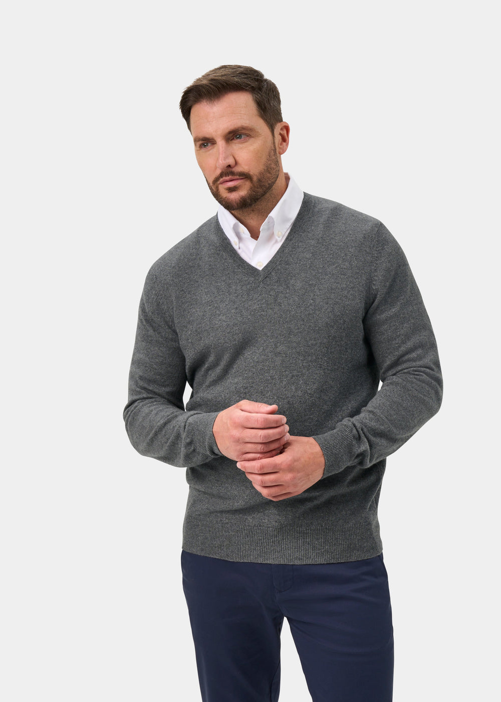 Haddington Pure Cashmere Vee Neck Jumper In Derby - Regular Fit