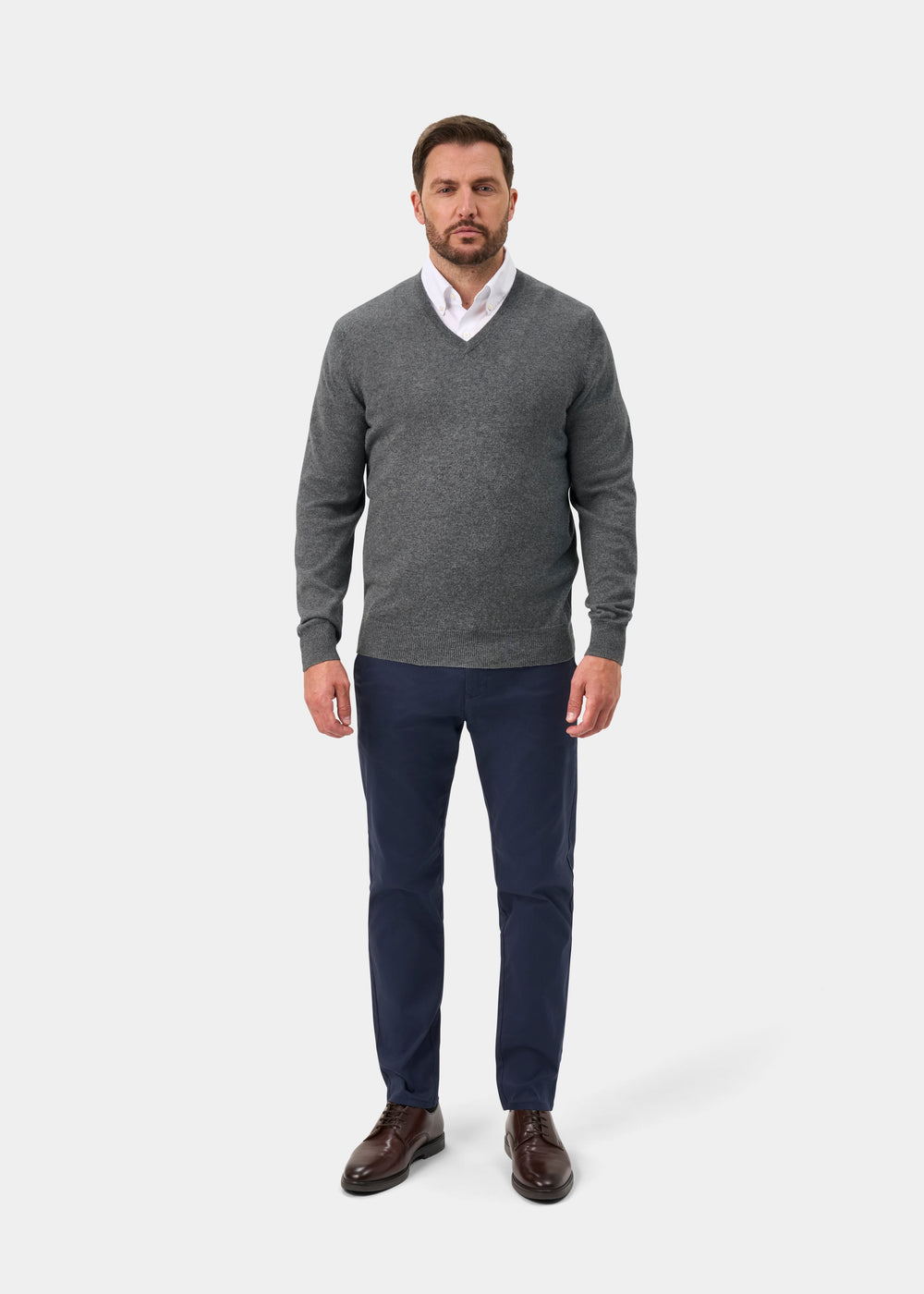 Haddington Pure Cashmere Vee Neck Jumper In Derby - Regular Fit