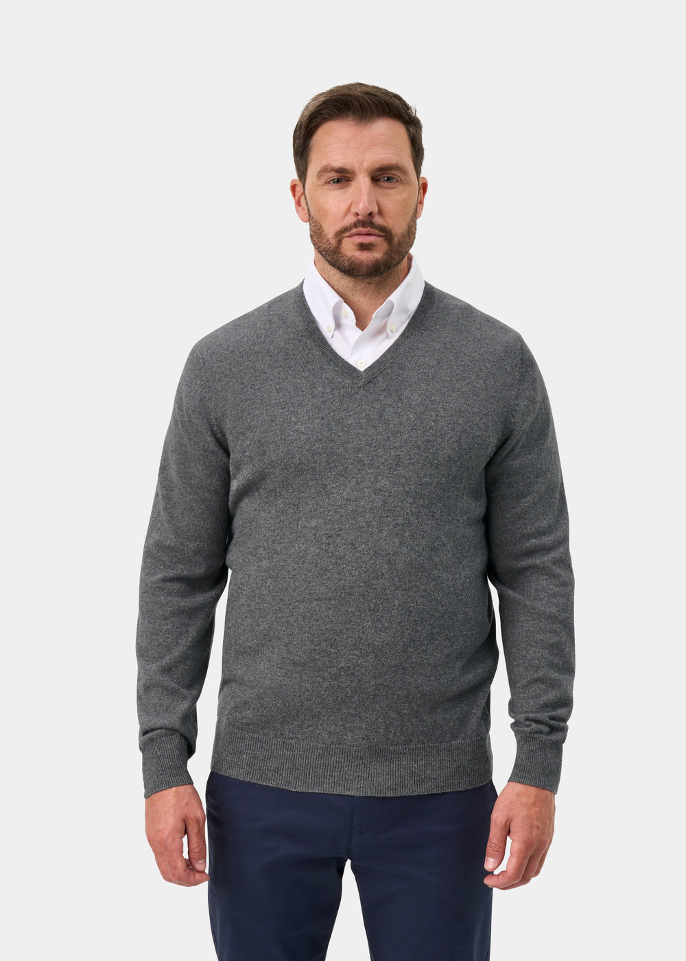 Haddington Pure Cashmere Vee Neck Jumper In Derby - Regular Fit