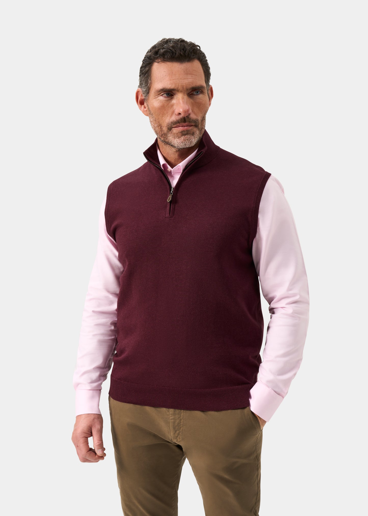 Men's Cotton Cashmere Quarter Zip Gilet in Purple