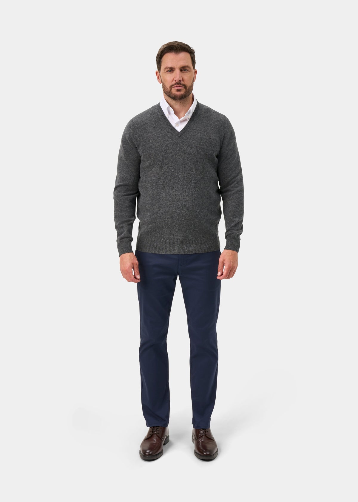 Albury Geelong Wool V-Neck Jumper In Derby - Regular Fit