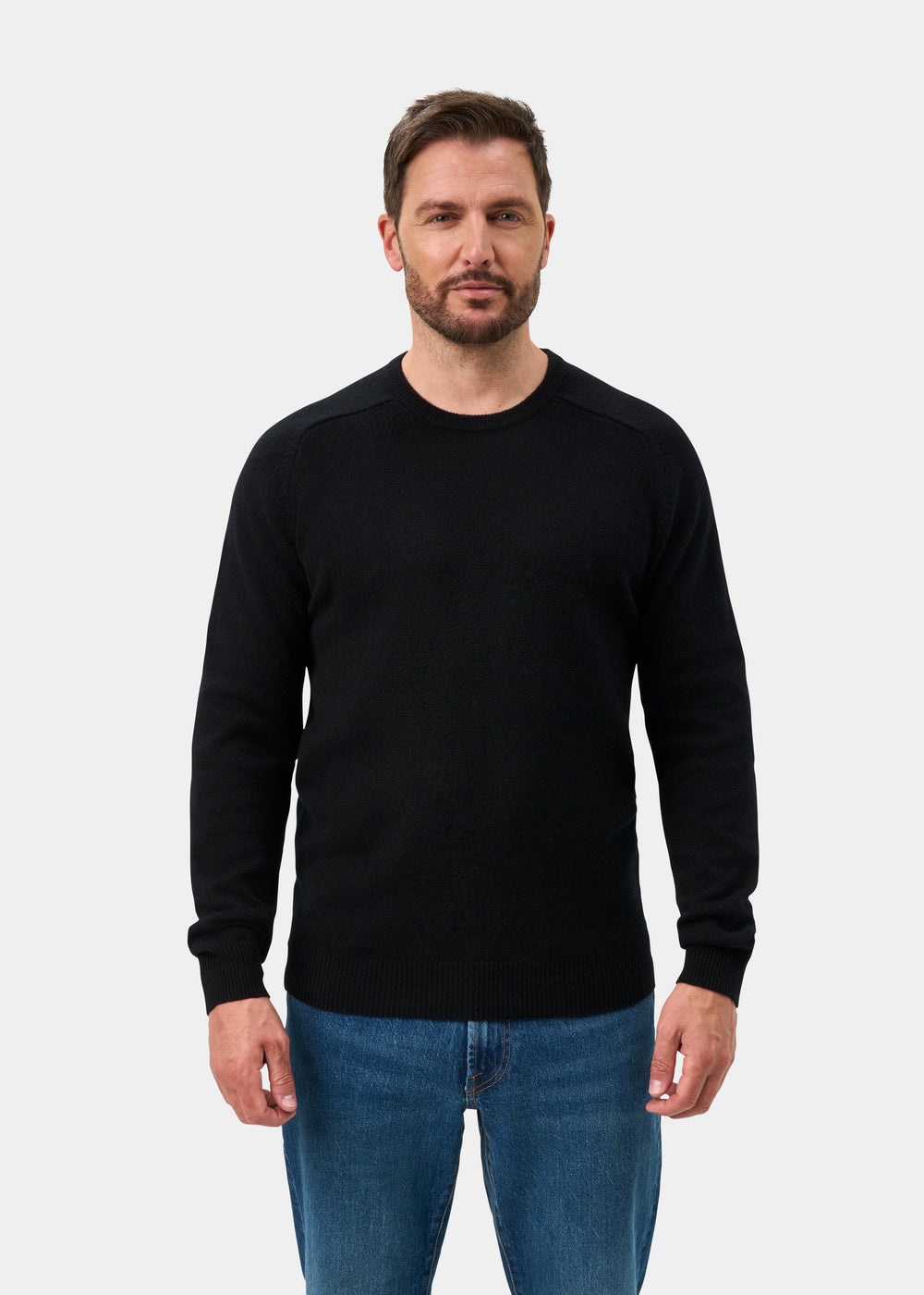 Lenzie Lambswool Crew Neck Jumper In Black - Regular Fit