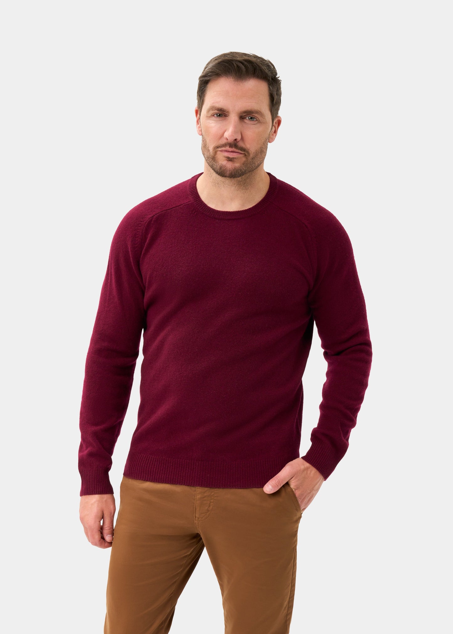 Men's Lambswool Crew Neck Jumper in Bordeaux