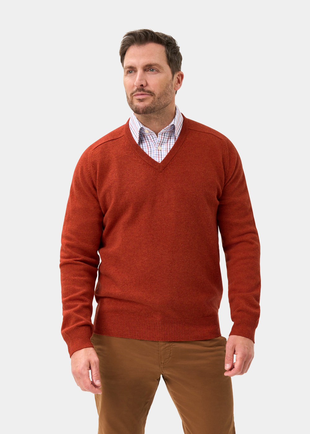 Men's Lambswool Vee Neck Jumper in Ember