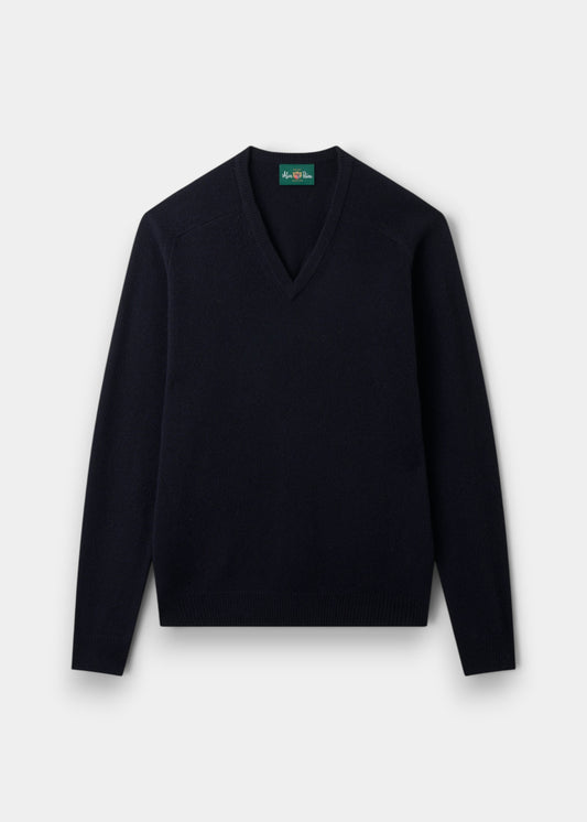 Alan Paine navy V-neck jumper made from 100% soft lambswool with a regular fit and ribbed hem and cuffs.